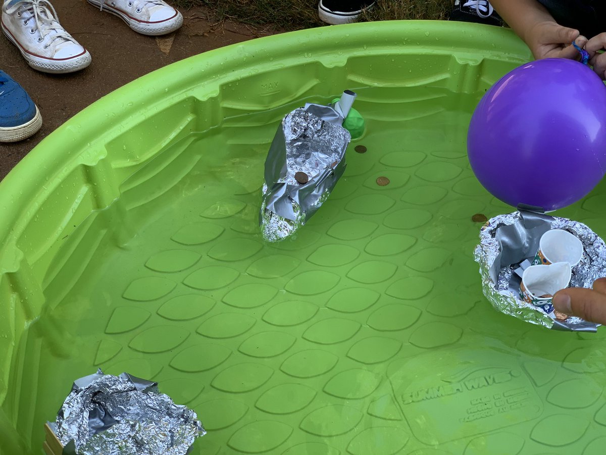 iteachmakerbus's tweet photo. These 5th graders from @LockheedElem are on it! when asked what a prototype is...”A prototype is basically a test run!” @iteachmakerbus https://t.co/pOwpaj9FMI