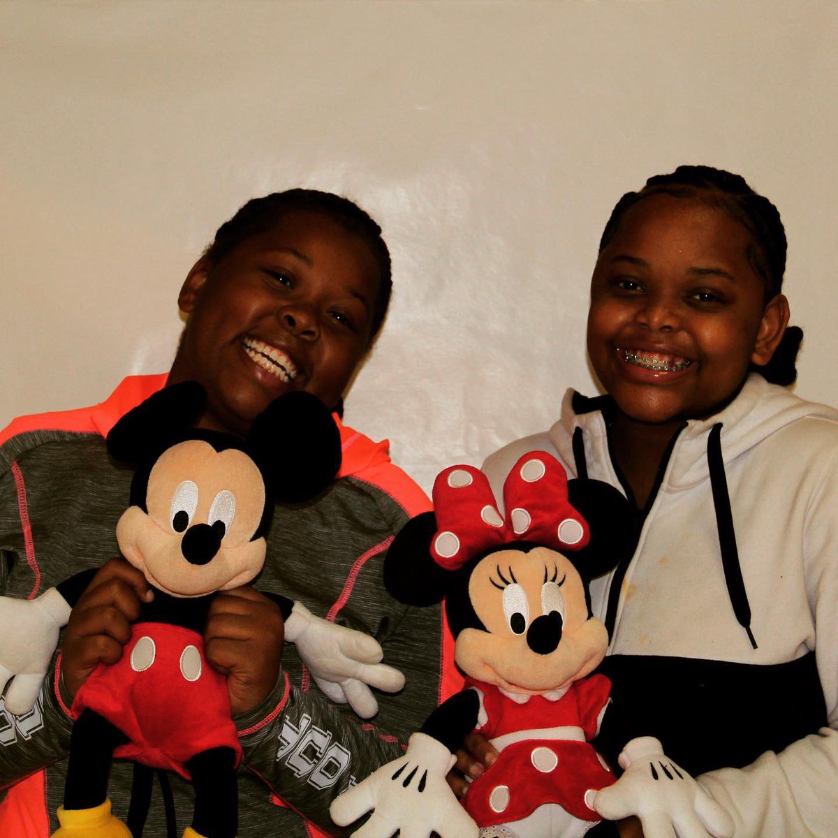 DP_PhotoClub's tweet photo. Homecoming Spirit Week 2019 Disney Day Lunch Photo Booth https://t.co/kyaBf1sYhY