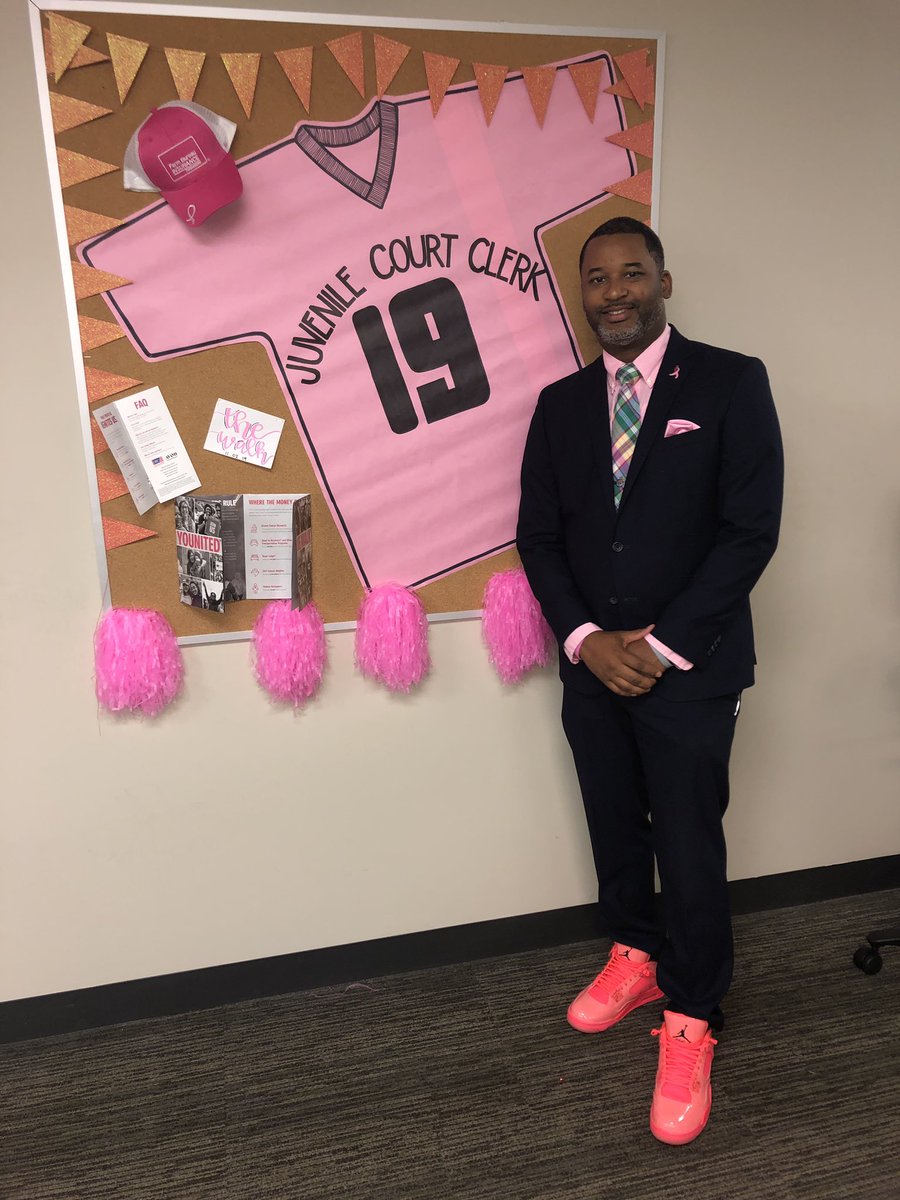 We are tackling breast cancer today with our @JuvClerk615 #MakingStridesAgainstBreastCancer fundraiser! It looks like Willy Wonka stopped by the office! Tisa Banniza & the crew has done a marvelous job planning everything! @AmericanCancer