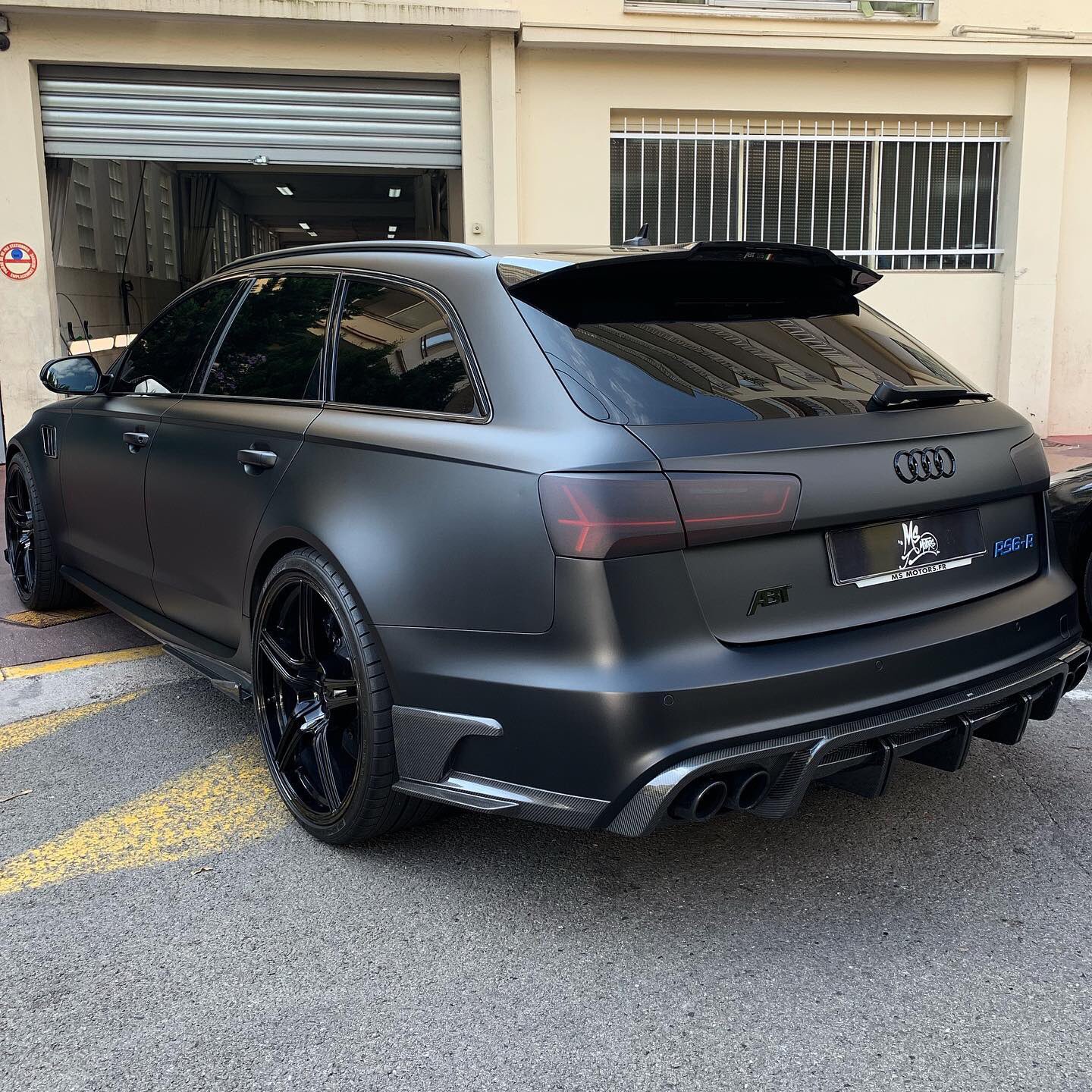 Audi black mat outlet