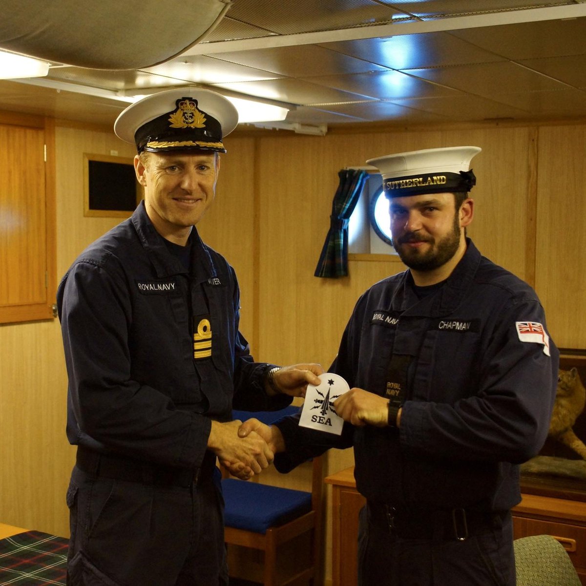 HMS SUTHERLAND tweet media