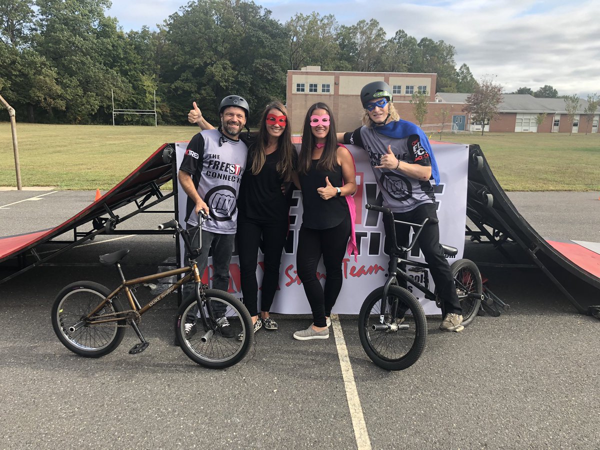NE_ESguidance's tweet photo. The Freestyle Connection BMX Stunt Team kicked off our Week of Respect with an exhilarating show. They incorporated making healthy lifestyle choices and celebrating our differences. Being respectful is our SUPERPOWER 🦸🏻♂️🦸🏼♀️ @NE_ESWarriors #respectweek2019 #ChooseKindness https://t.co/5uYs0ms1WT