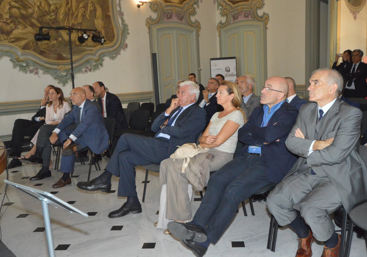 Leonardo_IT's tweet photo. È stato presentato oggi il nuovo piano di valorizzazione del patrimonio della #FondazioneAnsaldo, che sarà incentrato su specifiche e innovative attività di comunicazione per rivalutare il vasto patrimonio archivistico https://t.co/DbKTAYY16z https://t.co/ovIkCXKTz5