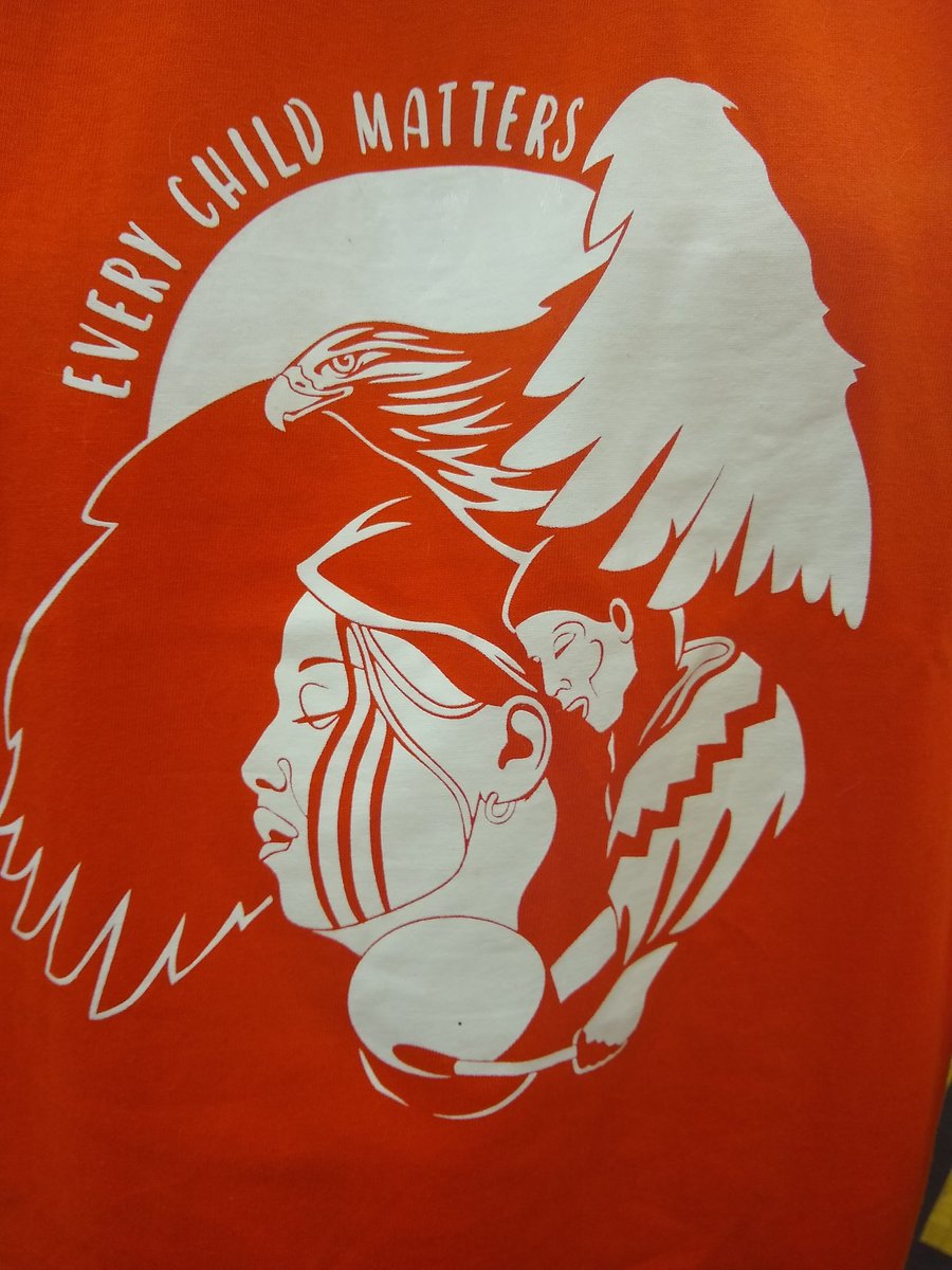 EastviewLibrary's tweet photo. #OrangeShirtDay2019 #PhyllisWebstad @EastviewLibrary @tdsb #rememberingthosewhodidnthaveachoice https://t.co/F1wZppBW7d