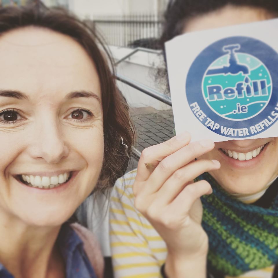 Privileged to have the unrelenting smart sustainability crew at <a href="/PlasticFreeKin/">PlasticFreeKinsale</a> and <a href="/changebydegrees/">changebydegrees</a> rolling out the Refill.ie TAP MAP network in @Kinsale Co.Cork.

A great town and a great reaction with x23 businesses on board the TAP MAP to date #TAPMAPCork