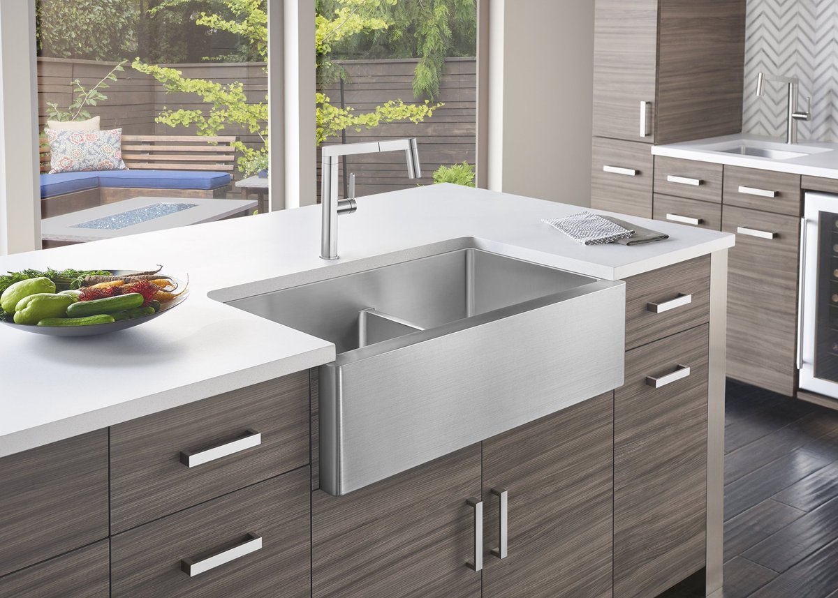blancoamerica's tweet photo. Fireclay, SILGRANIT or stainless steel? Which farmhouse sink style is your favorite? #farmsink #farmhousesink #farmhousekitchen #kitchendesign https://t.co/FzmXxUI4Bd