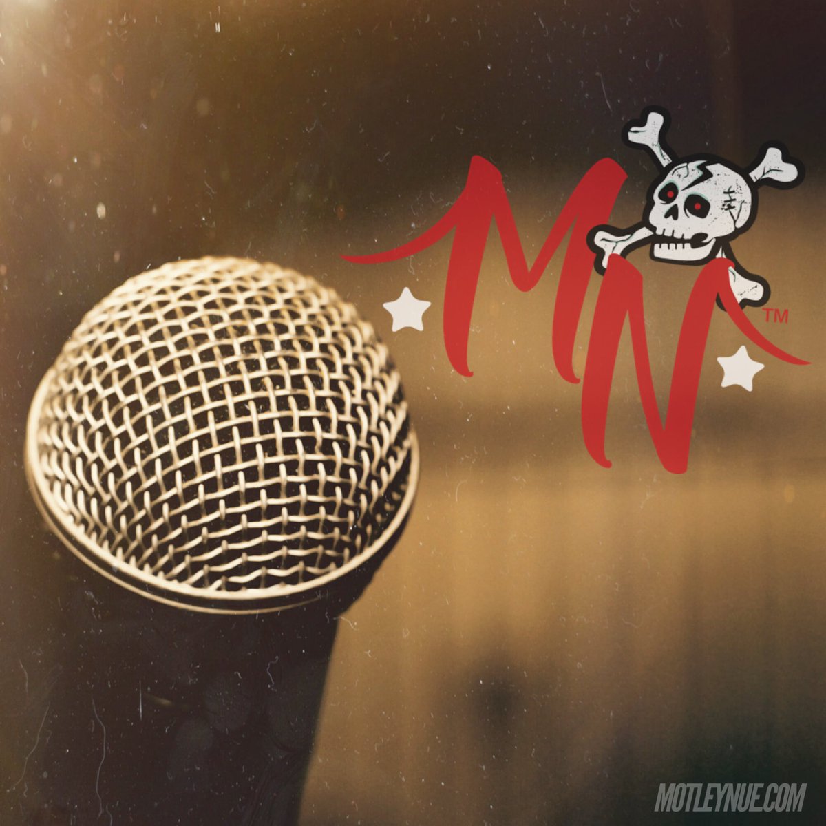 MotleyNue's tweet photo. 🎤
•
#motleycrue #crueheads #stevehott #stevehottrocks #thedirt #thedirtmovie #nikkisixx #vinceneil #mickmars #tommylee #motleycrueforever #motleycruefans #kickstartmyheart #girlsgirlsgirls #lasvegas #glamrock #metalbands  #80sbands #vegasshow #musiclovers #metalmusic #rockstar https://t.co/NVi0tO4Aca