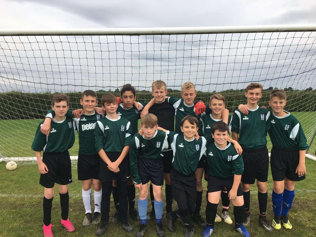 SportsJfc's tweet photo. These happy lads have just got through to the 2nd round of the National Schools cup after beating Montsaye School from Northants 5-2. Goals from Louie (3)Tom and Indi. Well done lads Belvoir next on Thursday👏🏻👏🏻👏🏻⚽️ https://t.co/nFSMN0S1Vh