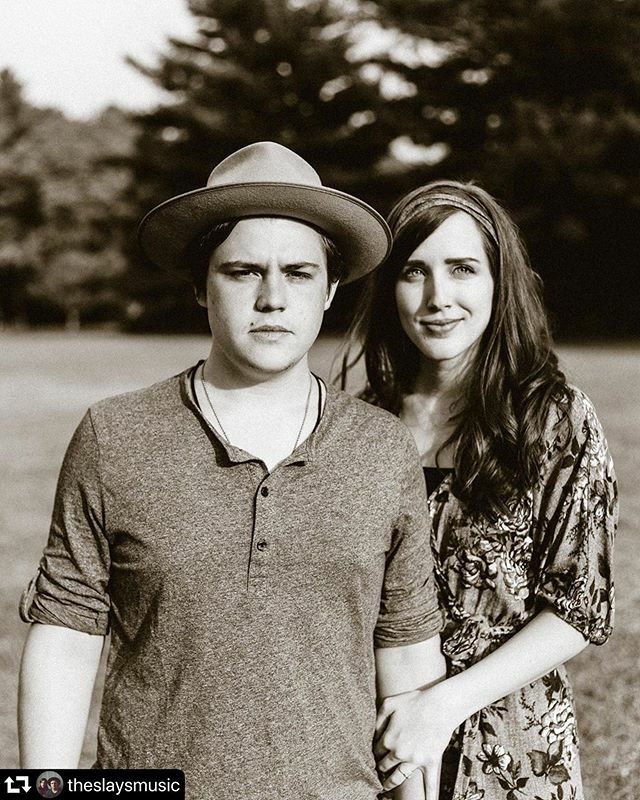 EmergingSound's tweet image. #repost @theslaysmusic
・・・
Our DEBUT ALBUM “The Slays” is available for pre-order now!!! Download and leave a review at this link: ift.tt/2mqTt6S
The link is in our bio as well! 
We love you all so much! #theslaysdebut ift.tt/2n03msA