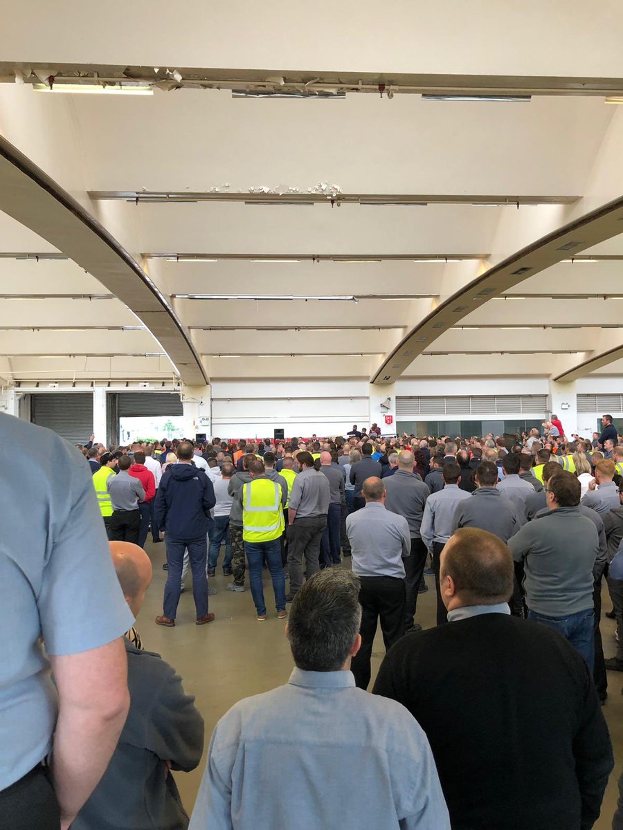 UniteunionNI's tweet photo. #MarchForJobs from Unite offices to gates of factory for a rally to save jobs & skills. Wrightbus workers, Trade unionists & others including Harland & Wolff workers will speak. #SaveWrightbusJobs https://t.co/EbVpPkmAgp