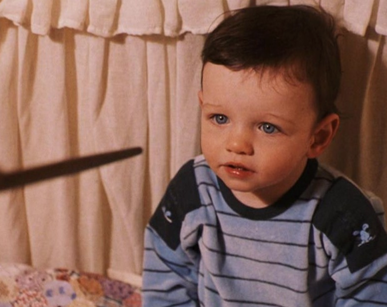 DamiAnimated's tweet photo. The first time I saw a historical inaccuracy was in Harry Potter and the Sorcerers Stone when baby Harry is shown wearing Blue's Clues pajamas when that night takes place on October 31, 1981 (in the books) and Blue's Clues first episode was in 1996 (in the U.S.). https://t.co/28Q8B3ZRPm