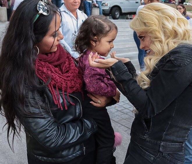 La fortaleza de las mujeres el esfuerzo de los jóvenes y la esperanza de los niños es lo que permite trascender en el tiempo.