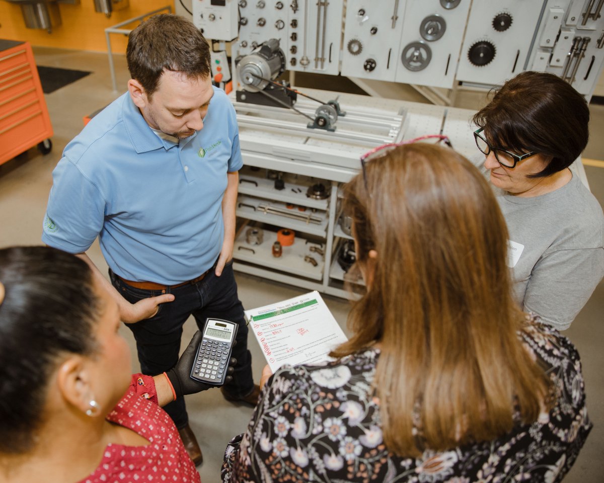 mcschoolsup's tweet photo. Mark your calendars. The next #STEMProLive with #PaloVerdeGeneratingSystem will be on Friday, October 18 at 10 a.m. You won't want to miss this. @apsFYI @acteaz #STEMeducation #STEMteachers #teacherresources https://t.co/mVrXLUACYH