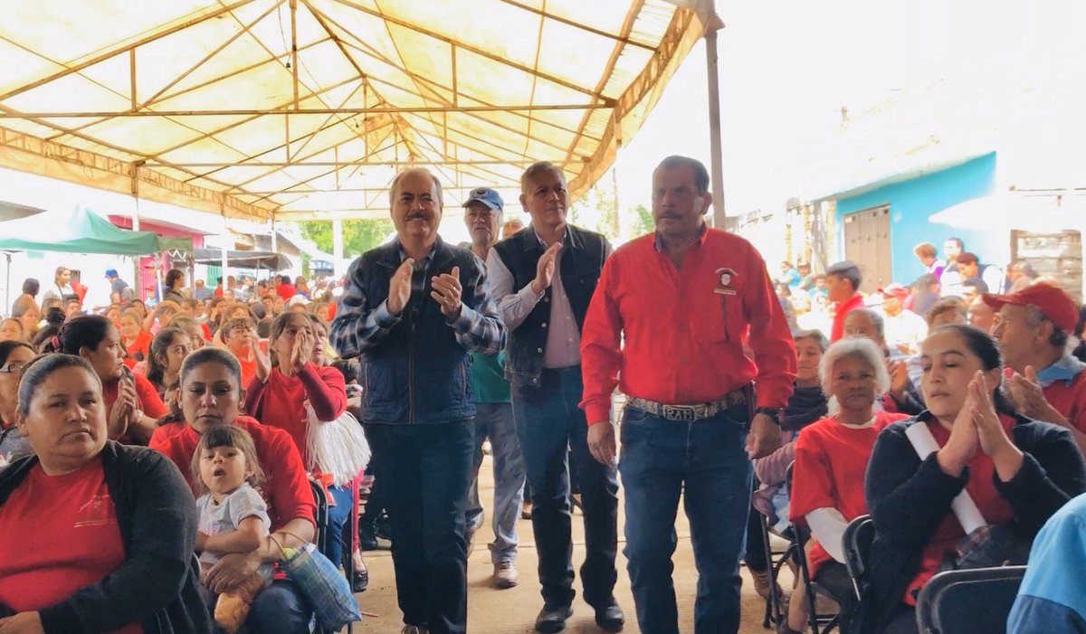 VictorSilvaMich's tweet photo. Acompañamos a nuestros amigos de la organización de recolectores “Generalísimo Morelos” en la celebración de más de 20 años de fundación. https://t.co/2FmXUBhegO