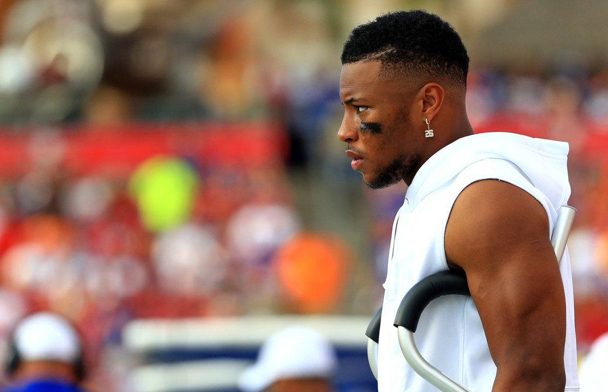 SportInjuryBlog's tweet image. Saquon Barkley suffered a high ankle sprain against the Buccaneers last week. Click below to learn more about his injury: 

sites.utexas.edu/sports-blog/20…

#NFL #SaquonBarkley #high #ankle #sprain #INJURYBLOGS #NYGiants #FOOTBALL