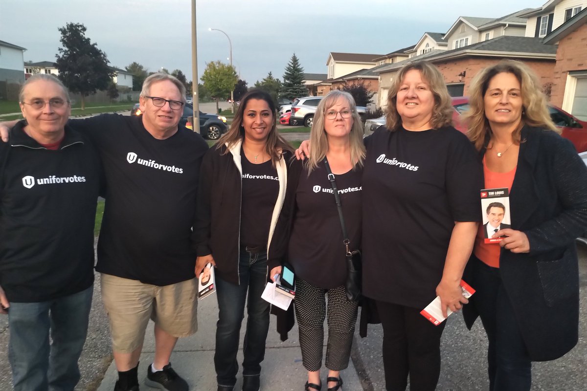 Kathaforunifor's tweet photo. Here is our volunteer canvas team for @votetimlouis Kitchener Conestoga. https://t.co/2zLotrWg4k