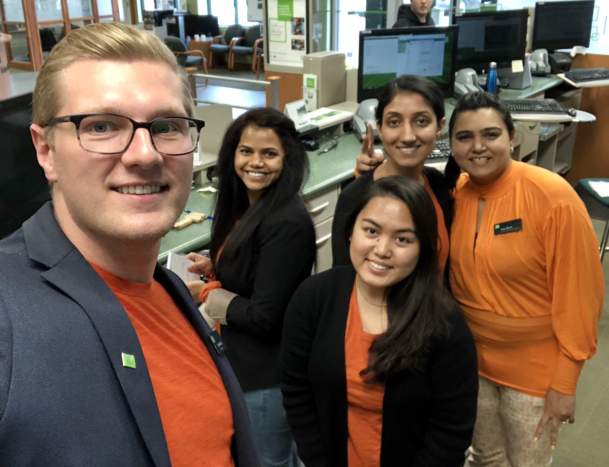 Our team is wearing Orange today to honour the residential school survivors across Canada, today we remember Phyllis Webstad and look to a brighter future. @CraigJensen_TD <a href="/robghazal/">Robert Ghazal</a>