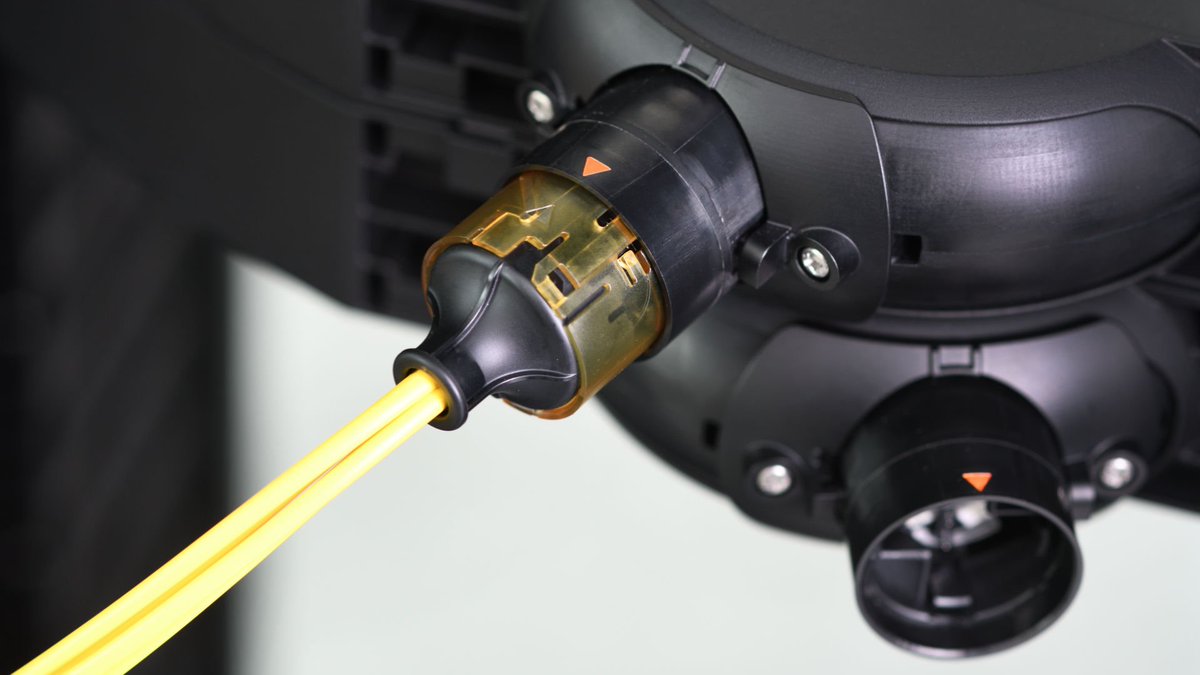 SwickDesign's tweet image. The #BICSI exhibit hall is open! Don’t miss the launch of the revolutionary new line of SWK cabling infrastructure products: @SEL_FiberOptics booth 1124 adobe.ly/2mrLDdd #datacenter #fiberoptics #tech #innovation