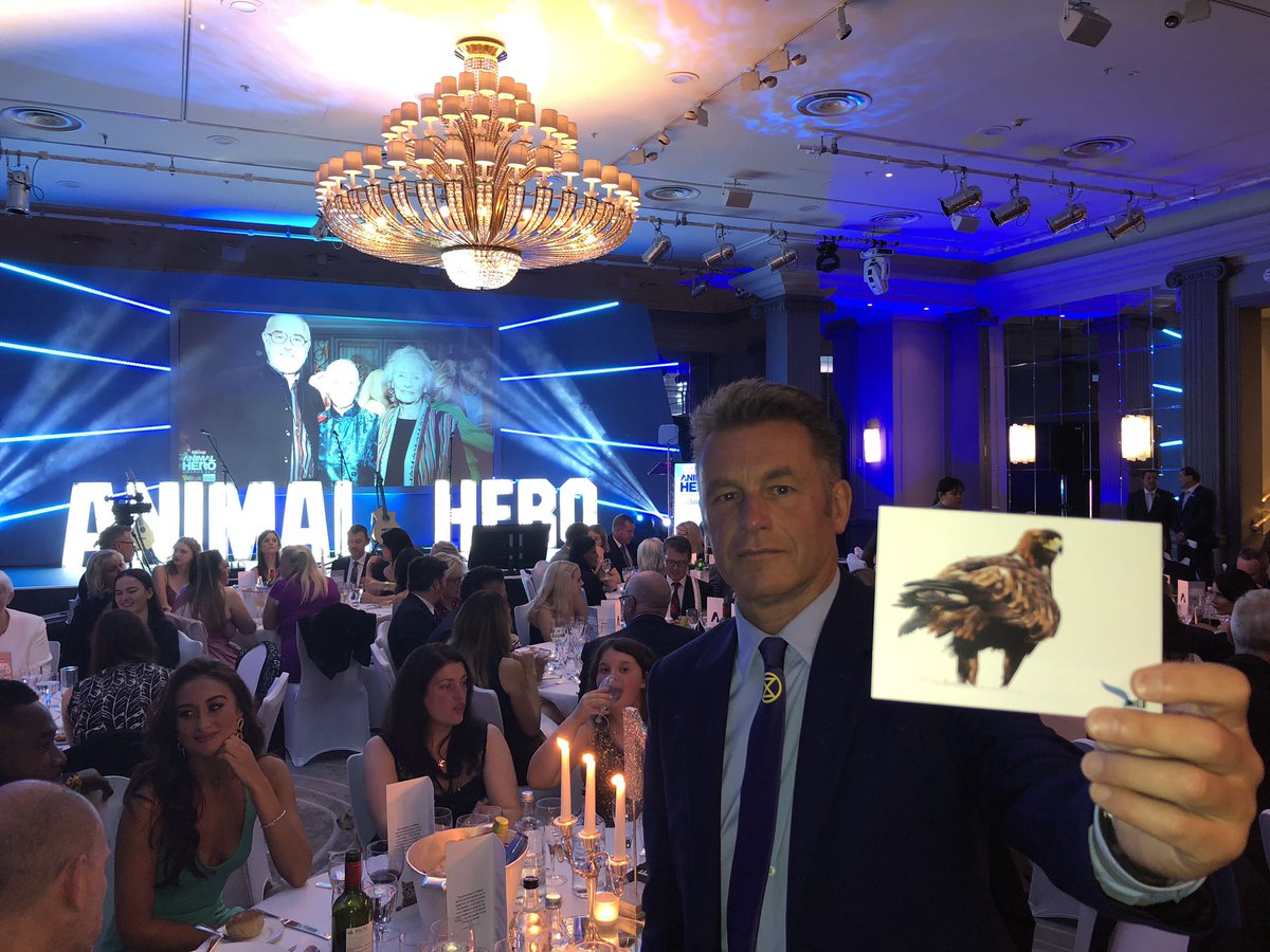 Not the most ‘comfortable’ environment for me . . . but I’m among real heroes at the <a href="/DailyMirror/">The Mirror</a> @AnimalHeroAward and taking the opportunity to hand out <a href="/WildJustice_org/">Wild Justice</a> ban driven grouse shooting cards . Please sign here petition.parliament.uk/petitions/2667…