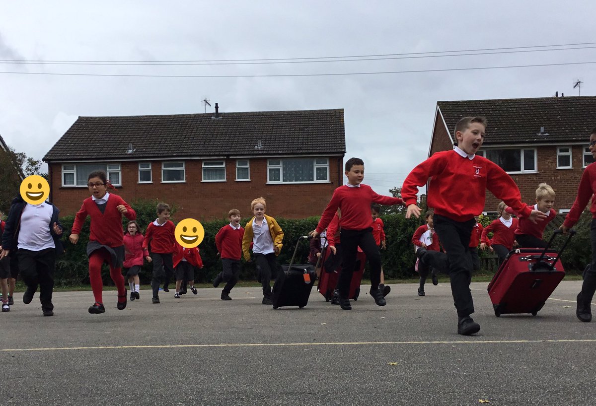 TJPrimary's tweet photo. ✈️ It was a competitive and quite hilarious afternoon in Year 4 as our new theme took off with an afternoon of airport related games! THOUSANDS of Air Miles were awarded #TJTheme #TJGeography #Year4 https://t.co/eioZ8dsXGU