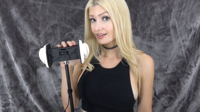 Watch ASMR Maddy's leaked NSFW photo on TwXstars