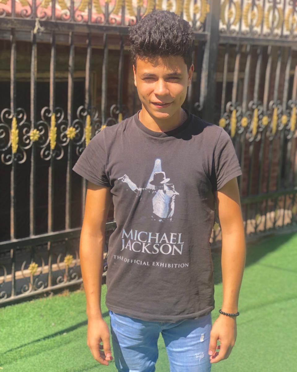 Amricany2's tweet image. Stay A Mystrey , It's Better😉