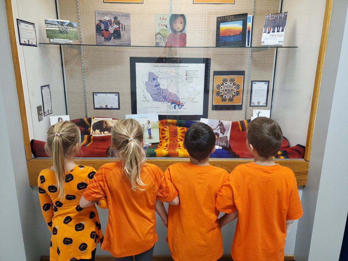 HagueElementary's tweet photo. #OrangeShirtDay at @HagueElementary including a family who made orange cupcakes for each student in the school, conversations about Reconciliation, and a Reconciliation Walk. #EveryChildMatters https://t.co/ZGQM5Sk883