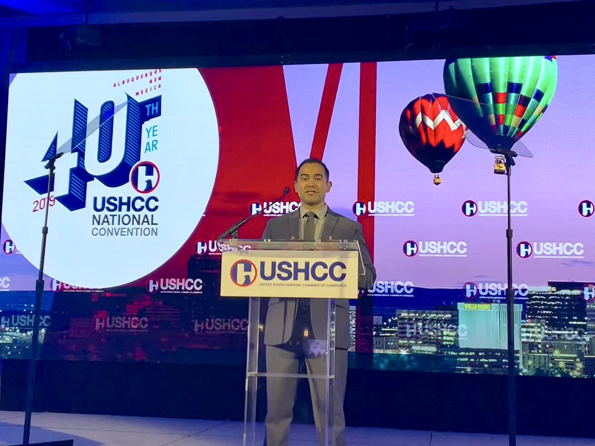 Jose Antonio II announcing the 2019 #PitchYourBiz competition winners! @sacecofitness #USHCC40 #HispanicHeritageMonth