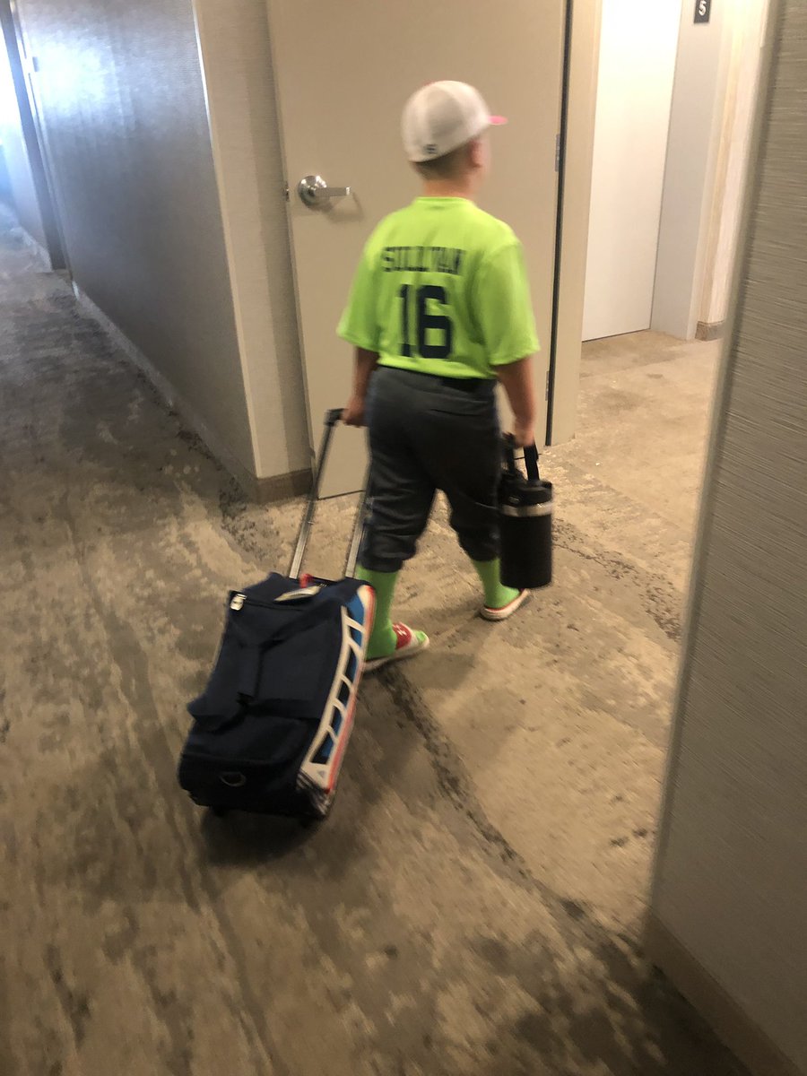 esully910's tweet photo. @Braves this kid loves him some BMac, Braves and baseball!!! Shout out to the Braves from Indiana!! https://t.co/XjBNVEgSrI