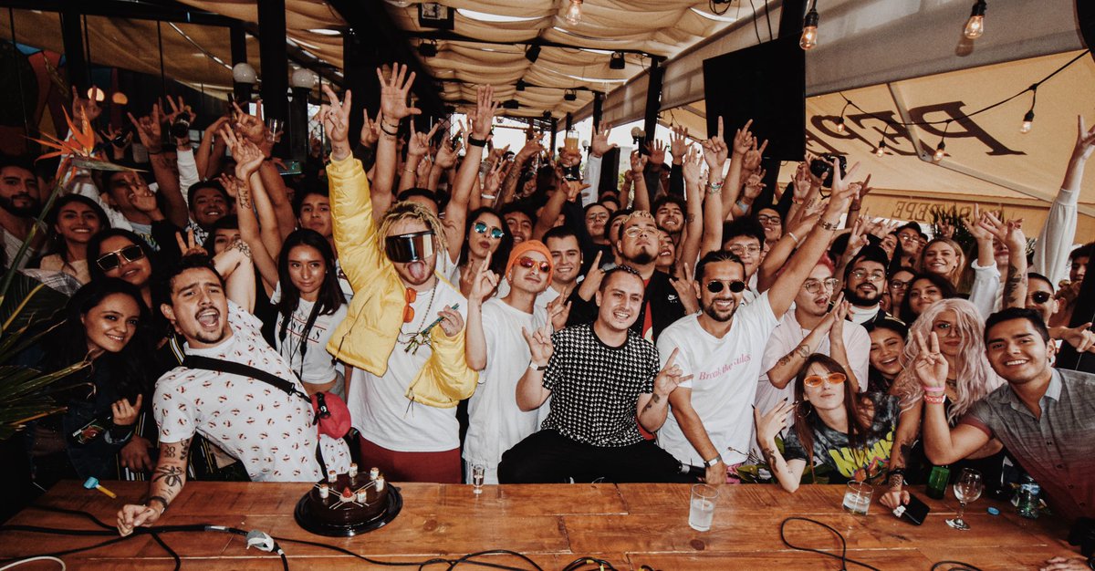 barnaton tweet media