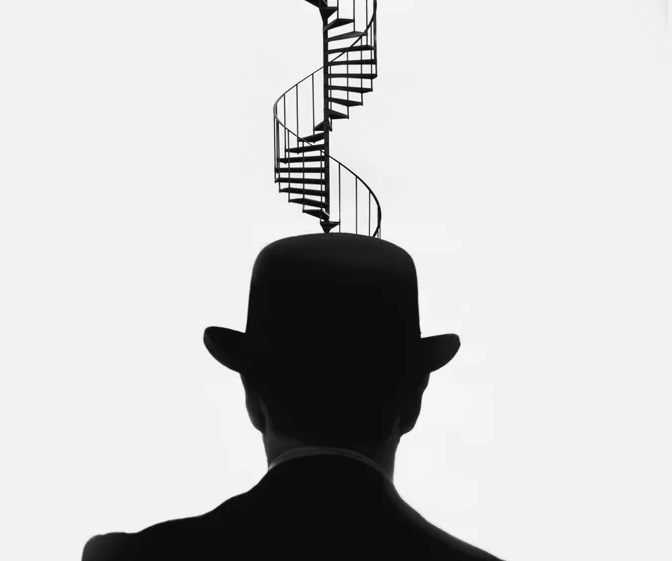 L'esprit de l'escalier : French term used in English for the predicament of thinking of the perfect reply too late.

Maybe Toastmasters and Table Topics can help with that unfortunate condition!
thoughtco.com/meaning-french…