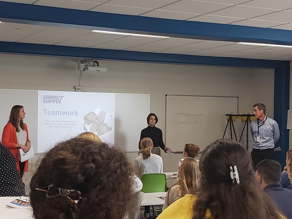 launch_tosa's tweet photo. Thank you @_DirectSupply for teaching our students the importance of teamwork and communication in a professional setting! We look forward to applying these concepts throughout our projects this year #visionofagraduate #highlyeffectiveteams https://t.co/3C6H6tz2wT