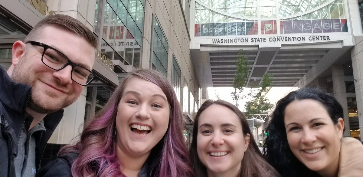 EricaDM's tweet photo. It's on!! ENGAGE '19 with some of my Customer Success colleagues ready to help our customers achieve more with Smartsheet! #SmartsheetLife #SmartsheetENGAGE https://t.co/MkdeNBvXvW