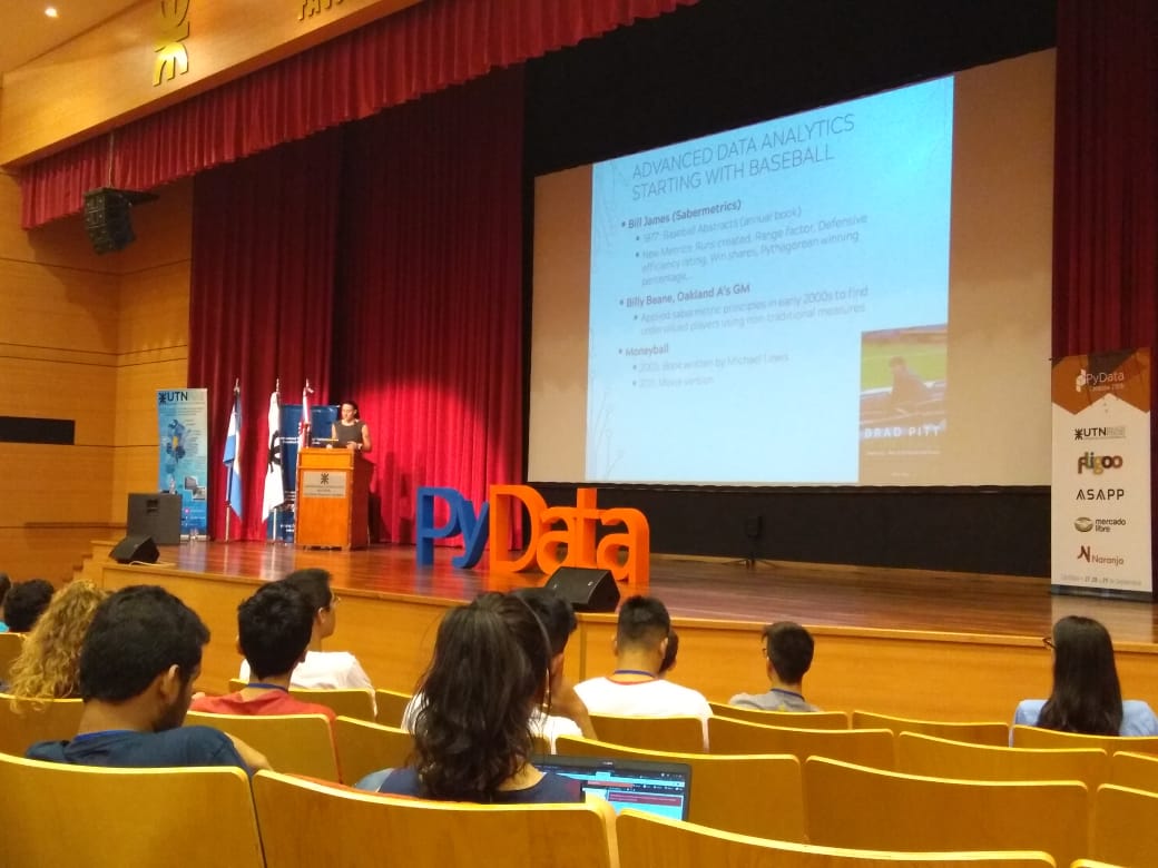 xcapit_'s tweet image. Resumen de lo que fue una gran jornada de capacitación en la 
@PyDataCba🚀.
@Junpenglao
@hf_lopes
@pau_martinez
@py_litox
@SilbermannT.
-
-
#PyDataCba #pydata2019 #DataScience #BigData