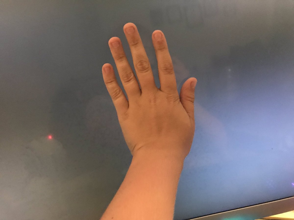 AltHaricle's tweet image. My pc is looking pretty fine. (Hand is there not to expose my face nerds)