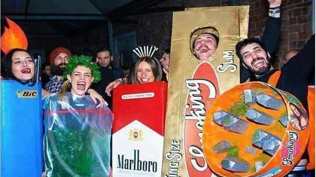 ElAcidulce's tweet photo. Se viene Halloween y los pibe lo saben https://t.co/2h7hN8YUnQ