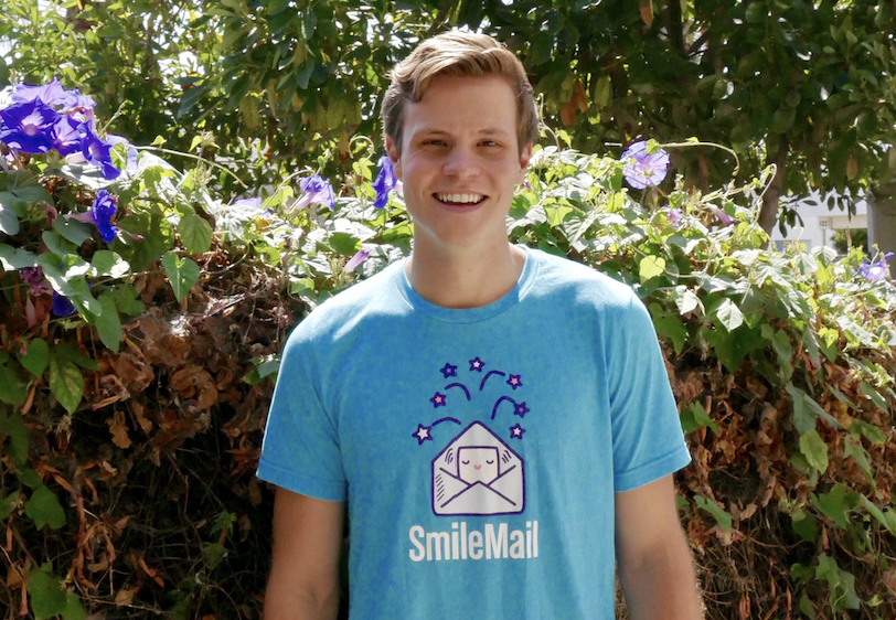 bBIGComm's tweet photo. CONGRATULATIONS to Alex Harding, founder and CEO of @smilemailapp who was selected as the winner of our 2019 mentorship program giveaway!
#militaryfamilies #militaryfamily #militaryinfluencerconference #micdc #micsa #digitalmarketing #marketingsolutions https://t.co/EFuJUqNRB4