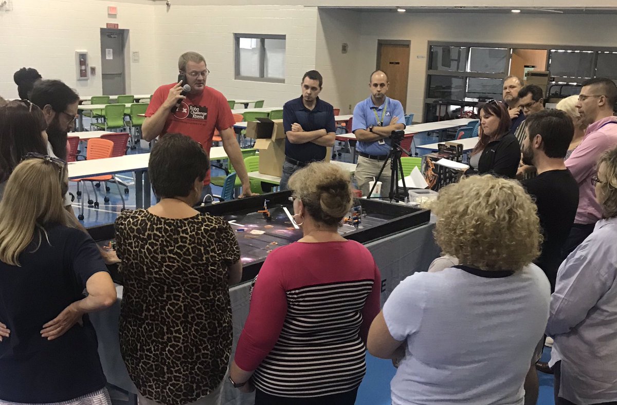 19-20 RCX coaches meeting!!  Learning about mission Horizon