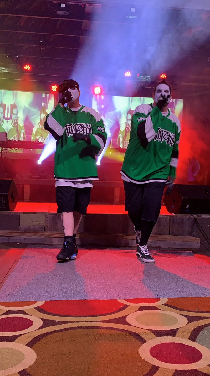 R0CKTH3D3AD's tweet photo. #656Fest @majikninjaent https://t.co/IKm5QMZSid