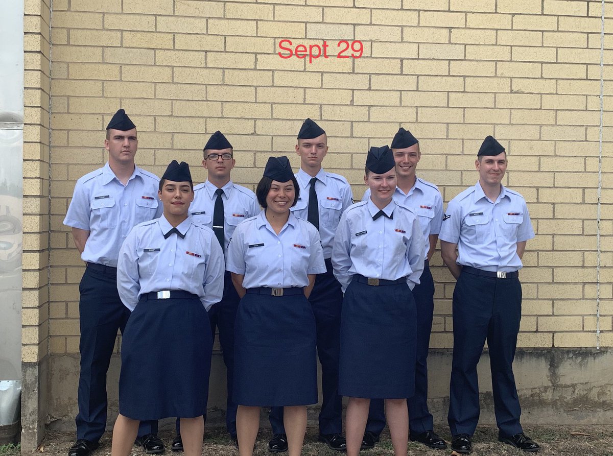 BootCampAtheist's tweet photo. On 29 Sept, we had 1971 trainees, graduates and their family members join us for a conversation about Humanism. We discussed whether or not they identified as one and in their opinions, what should humanism look like in the military. We also discussed what Humanism means to them. https://t.co/Wk6FfIbtOl