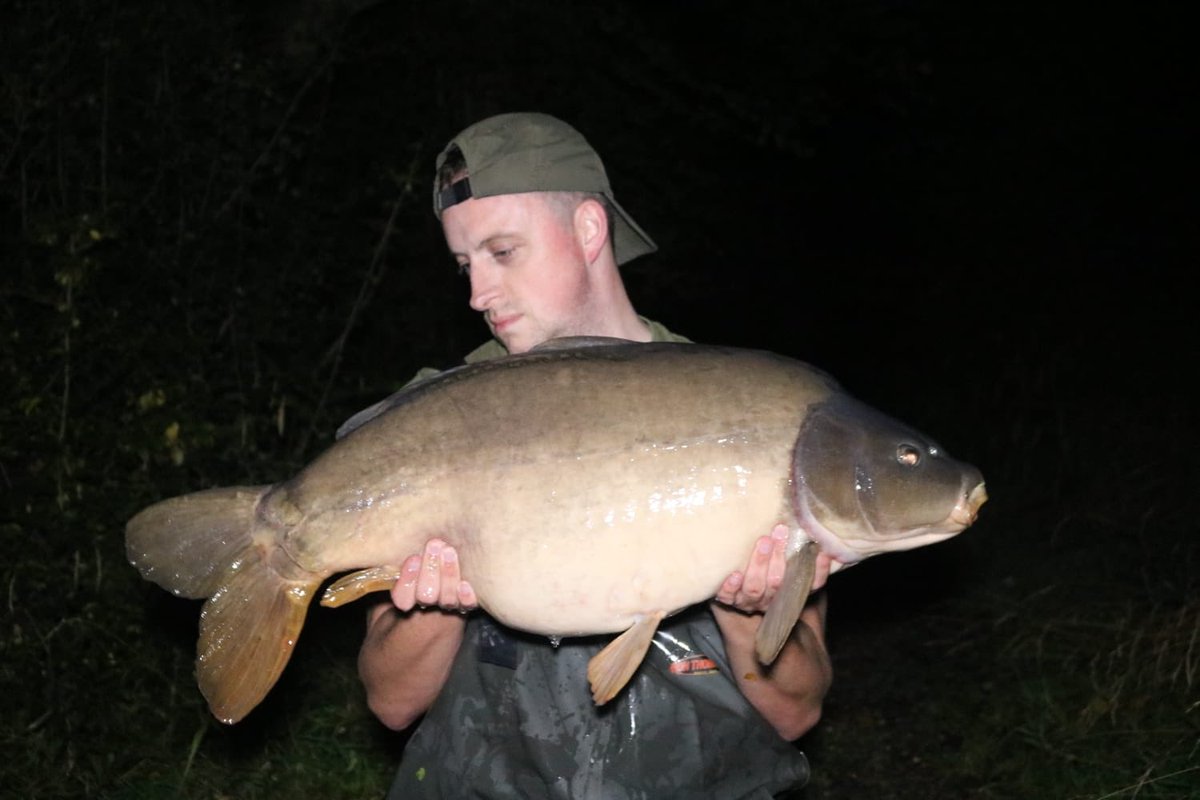 Pukka 30lb from Gary 24hrs ago. Rod melted off. Caught on <a href="/StickyOfficial/">Sticky Baits</a> Manilla #happydays