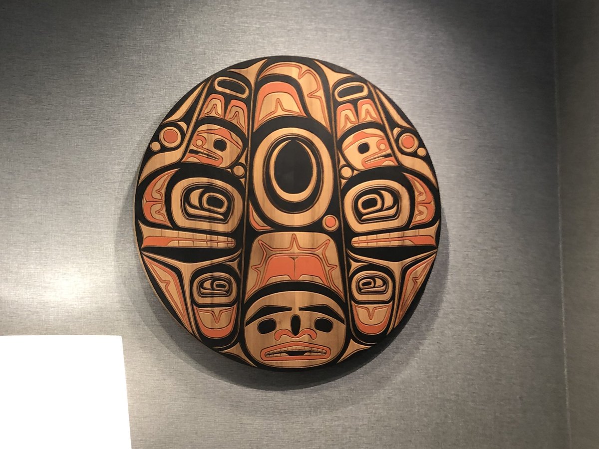 In honour of residential school survivors and their families we are wearing orange today <a href="/lisapaley2/">Lisa Paley</a> <a href="/AndyCribb_TD/">Andy Cribb</a> #TDParkRoyal #TDOrangeShirtDay