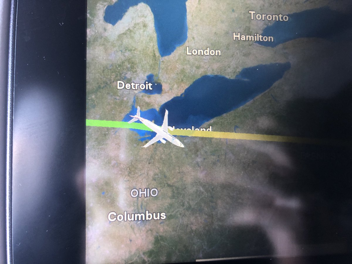 EriBerryO's tweet photo. This real-time view of my aircraft is pretty unsettling. Are we getting sucked into the abyss between Cleveland, Columbus, and Toledo where people mysteriously disappear? 

#TheOhioTriangle #TheDevilsVagina https://t.co/kdwCWYbqKk