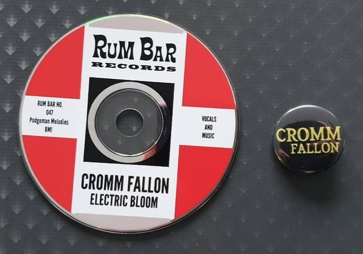 laurietalksbout's tweet photo. #LaurieTalksAbout #4

🔊 Cromm Fallon - Interview

📸 https://t.co/0vTwpzDirO

on @RadioKC 📻 https://t.co/j8MLB1a9ic https://t.co/bWiELvxY1Q