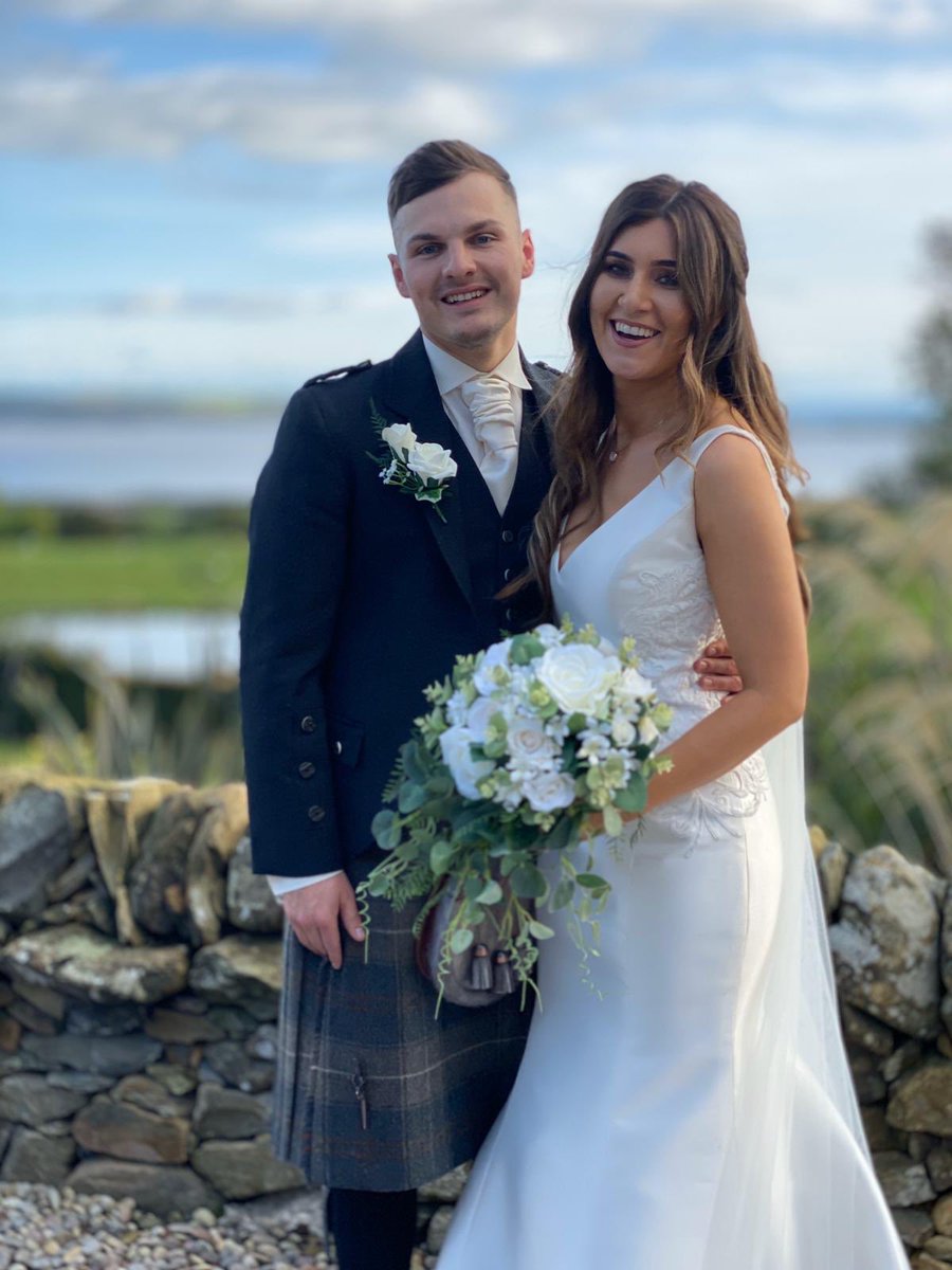 ChloeSL19's tweet photo. So happy to be part of our amazing friends wedding at the weekend - congrats to the new Mr & Mrs Callander 💕🥰👰🏻🎩🍾 #bestfriends #bridalparty #proudmumanddad #GGsyard #scottishwedding #thebestweekend https://t.co/4e3gYFDDlp