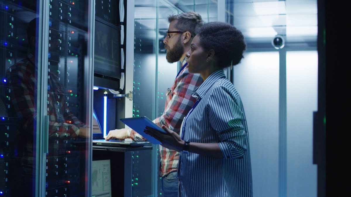 Pivot3Inc's tweet photo. Scalability, simplicity and agility are just a few of the benefits you can bring to your organization with a modernized #datacenter. Take a look: https://t.co/509a1cHyxc https://t.co/Cca27X1nA2