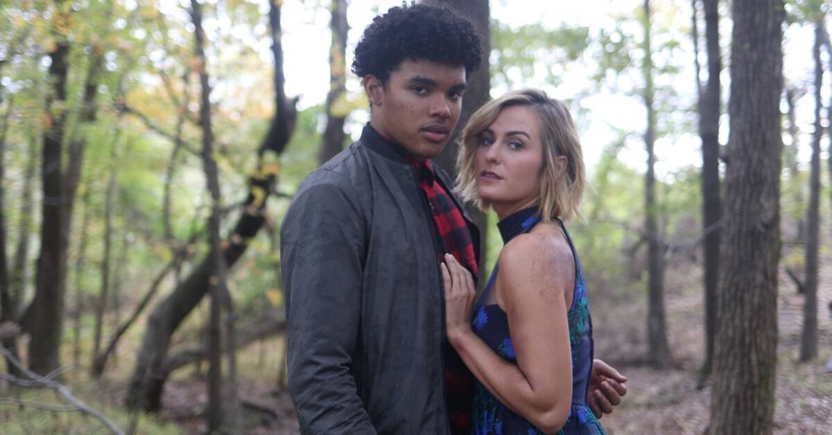 DreadCentral's tweet photo. Exclusive Trailer, Poster &amp; Image Gallery for Supernatural Creeper STAR LIGHT - https://t.co/EmfGiwU1AY https://t.co/jMruJmpnRI