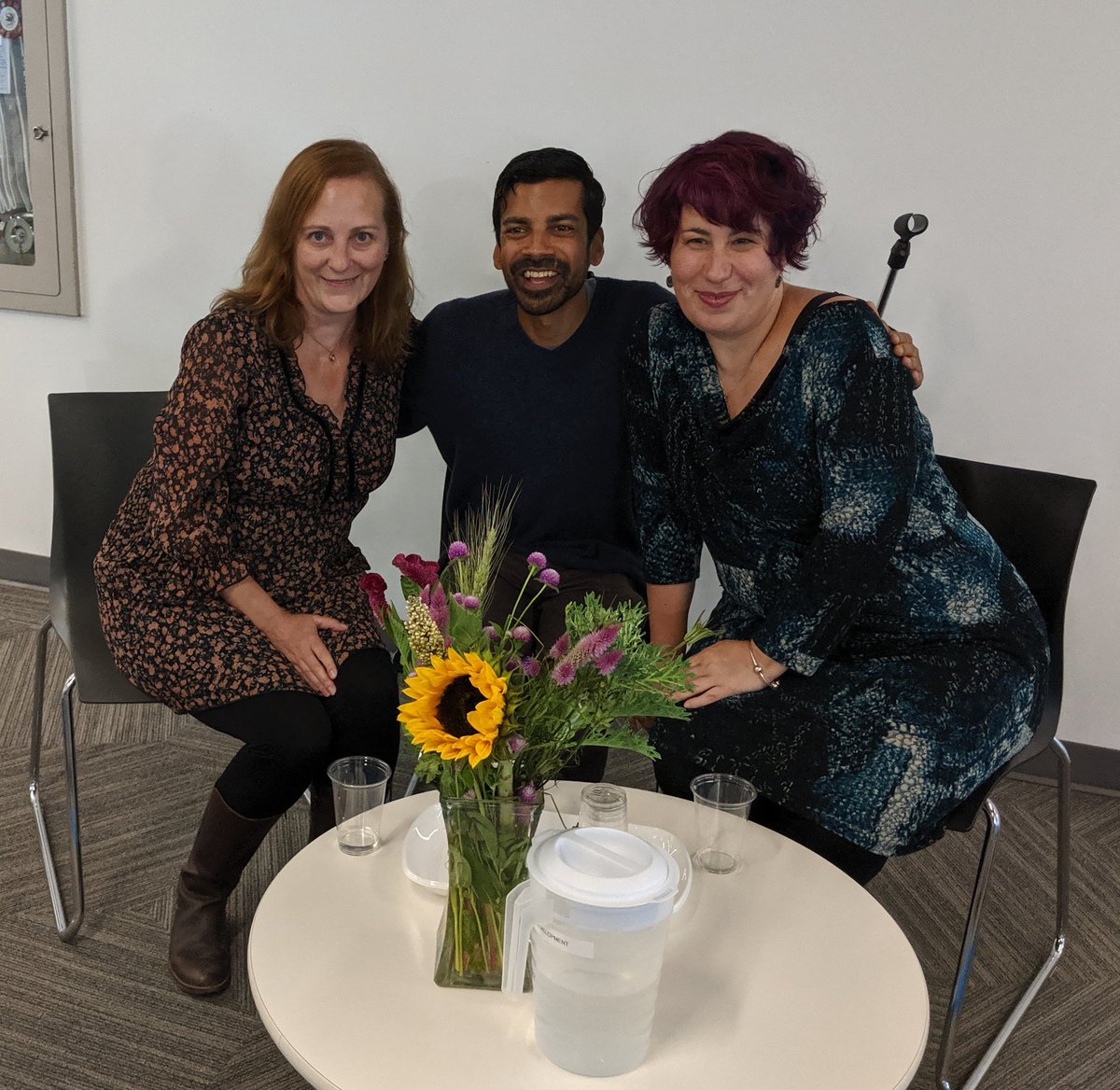 Really enjoyed our conversation @beckyblake_ and @GirlCanCreate :) Thanks so much @HamiltonLibrary, @epic_books,  @CultureDays, @bookhugpress, @wolsakandwynn !!

#library #reading #hamilton #proofiwashere ♥️ #coconutdreams 🌴🥥