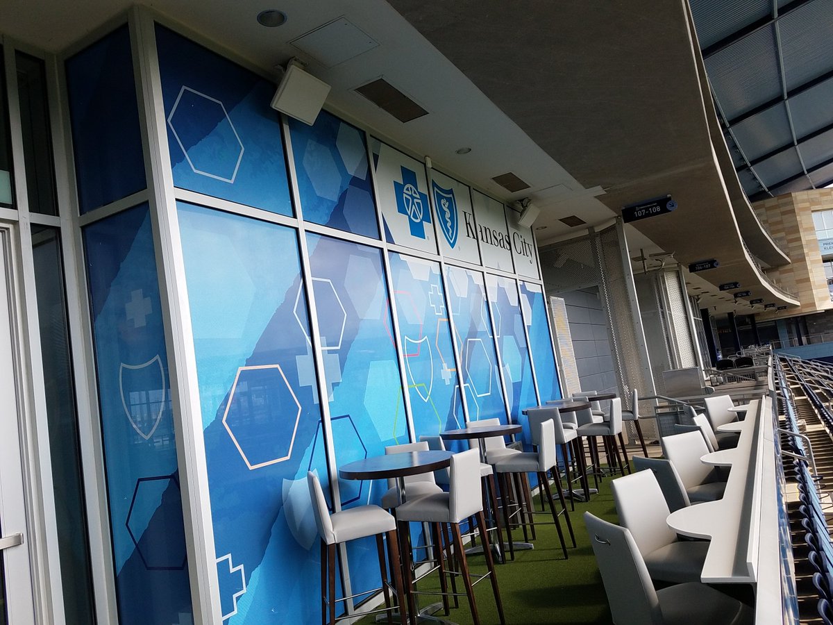 CustomColorCorp's tweet photo. Today's #MaterialMonday spotlight is on 4 mil removable outdoor widow decal, seen #ChildrensMercyPark, home of @SportingKC. The decals are temporary, inexpensive, and easy to install. And, signs like these bring teams & fans together behind a common goal! #CustomColor #PrintNerds https://t.co/QsrOukxYqm