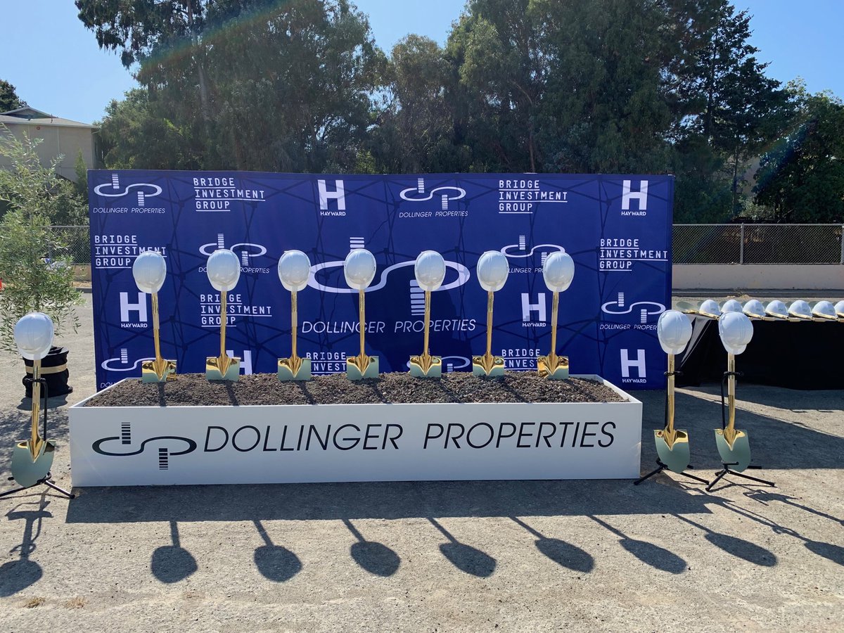 ChuckFinnie's tweet photo. Getting ready for the ground breaking for Lincoln Landing, Dollinger Properties’ transformation of the former Mervyn’s department stores HQ in downtown Hayward. ⁦@cityofhayward⁩ #hayward #housing https://t.co/0xZHPjq88K